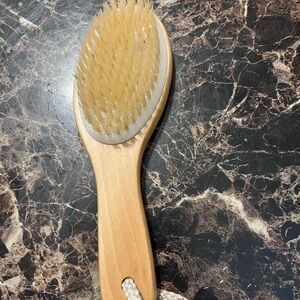 Wooden Bath Brush with Natural Bristles
